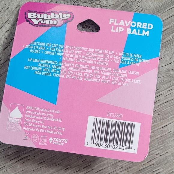 Bubble Yum bubble gum flavored lip balm - Picture 2 of 2